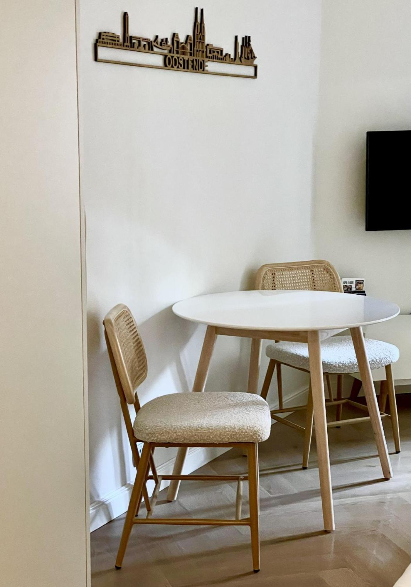 Studio By Juliz - Top Location At The Beach & In City Center! Ostende Kültér fotó